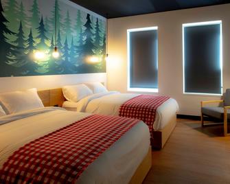 رافين إن وايت هورس - وايت هورس - غرفة نوم