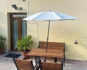 Tuscan Tranquility in Monsummano Terme - Monsummano Terme - Patio