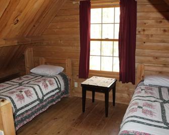 Tranquil Timbers Camping Resort - Sturgeon Bay - Habitación