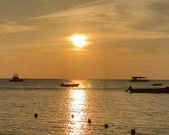 The Boardwalk Village - Negril