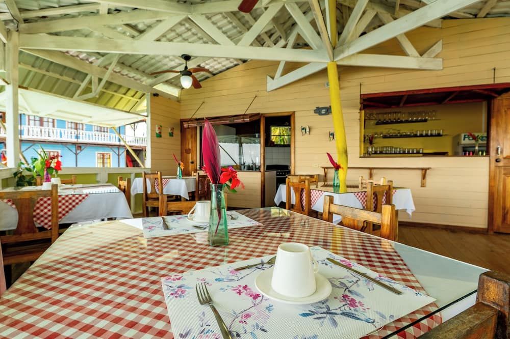 Faro del Colibri - Bocas del Toro - Restaurant