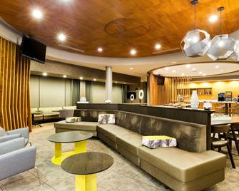 SpringHill Suites by Marriott McAllen Convention Center - McAllen - Lounge