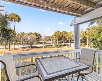 Lagoon Villa 25 - Heart of Wild Dunes, Quick Walk to Beach - Isle of Palms - Balcony