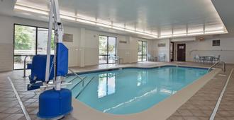SpringHill Suites by Marriott Charlotte Concord Mills/Speedway - Concord - Piscine