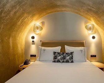 Drossos Hotel - פריסה - חדר שינה