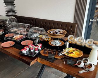 Jg Hotel Antoniergasse - Memmingen - Buffet