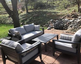 Studio Apartment with Trails and City Life - Boulder - Patio