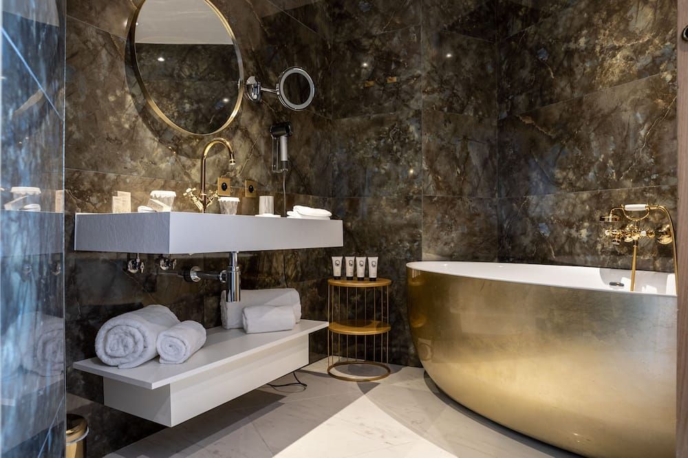 Hôtel Le Diamond Rock - Tignes - Bathroom