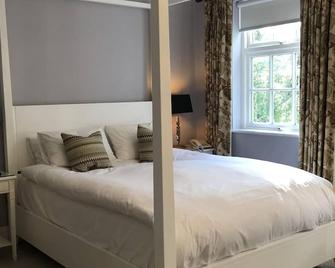 Flynns of Termonfeckin Boutique Hotel - Termonfeckin - Bedroom