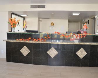 My Home & Suites Covington - Covington - Front desk