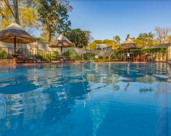 Heritage By Serendib - Blantyre - Pool