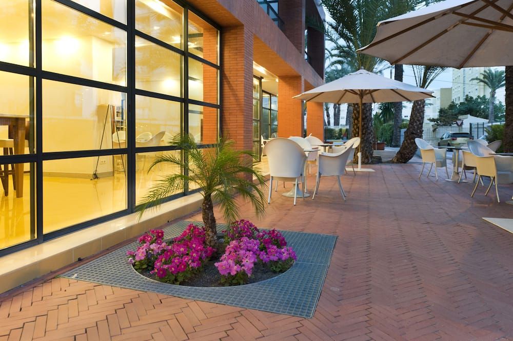 هوتل إل بالميرال - بندورم - شرفة مرصوفة