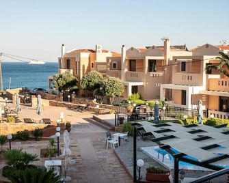 Sun Village Hotel Apartments - Agia Ermioni