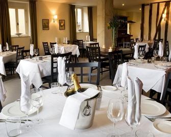 Hotel Saint Laurans - Aurignac - Restaurante