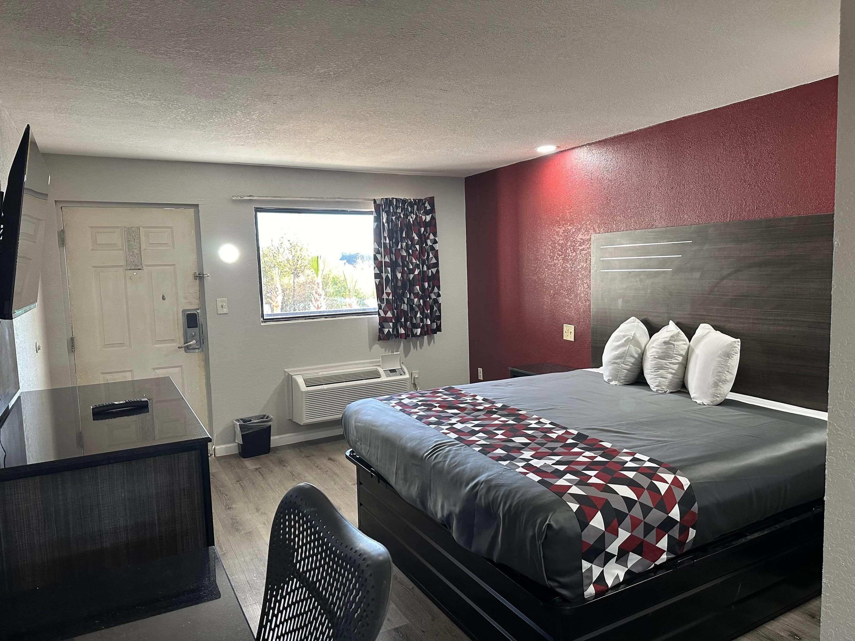 Rodeway Inn Jonesboro - Atlanta South