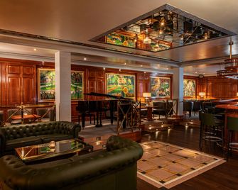 Colombi Hotel - פרייבורג אים ברייסגאו - בר