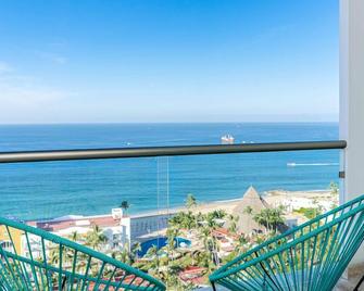 Krystal Grand Puerto Vallarta - Pto Vallarta - Balcón