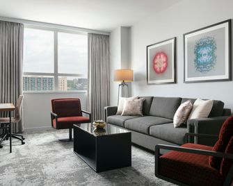 Loews Chicago O'Hare Hotel - Rosemont - Schlafzimmer