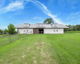 Luxury 6ac Estate: Barn & Dog Yard. Wec/Uf/Springs - Alachua - Gebouw