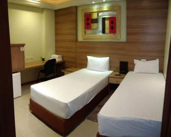 Hotel Luni - Sao Paulo - Bedroom