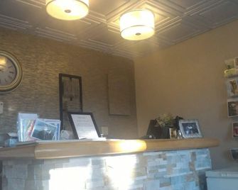 Catalina Motel - Sault Ste Marie - דלפק קבלה