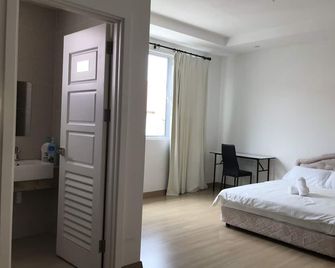 Island Hostel - George Town - Bedroom