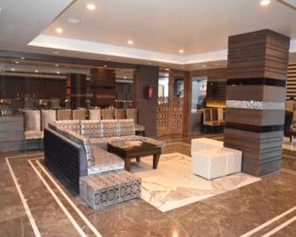 Anand Awe Spring Hotel - Rudrapur - Lobby