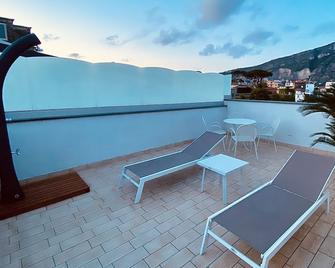 Relais Kaora Guesthouse - Sant'Agnello - Balkon