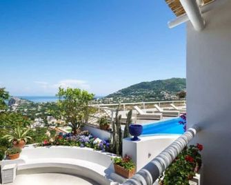 Relais Bijoux Ischia - Ischia - Balcony