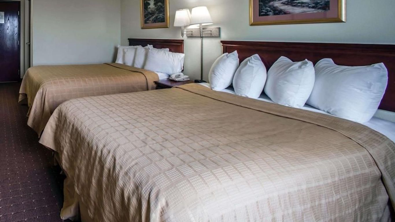 Quality Inn Harrisburg