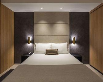SKYE Suites Sydney - Sydney - Bedroom