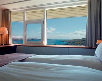 هوتل فورويار - تورشافن - غرفة نوم