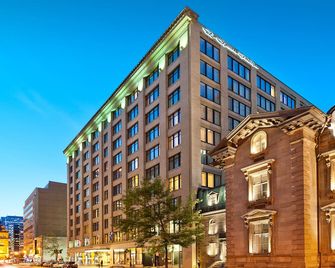 لو سكوير فيليبس هوتل آند سويتس - مونترال - مبنى