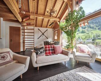 Chalet Lauterbrunnen - Lauterbrunnen - Huiskamer