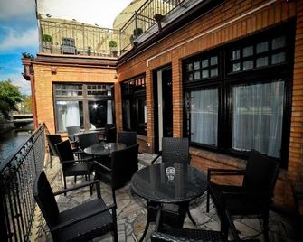 World Hostel - Old Town - Gdansk - Balcony