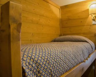 Casa Camilla Holiday - Folgaria - Yatak Odası