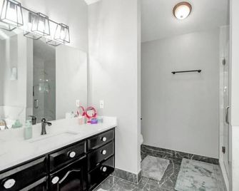 Your Quiet Escape in Locust Grove - Sleeps 6 - Locust Grove