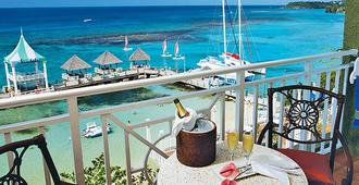Sandals Ochi Beach Resort - Ocho Rios - Balcony