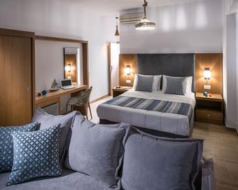 Yianna Caravel Suites 'by Checkin' adults only - Gázi - Schlafzimmer