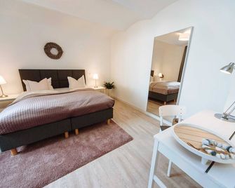 4-person apartment - Apartment house Kaiser Friedrich - Potsdam - Bedroom