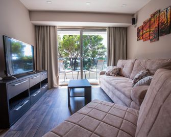 Hotel Central Beach 9 - Makarska