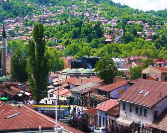 Hotel Berr - Sarajevo - Vista del exterior