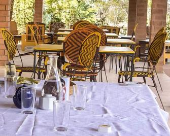 Sougri Doogo - Uagadugú - Restaurante