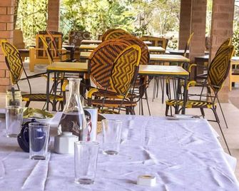 سوجري دوجو - أواغادوغو - مطعم