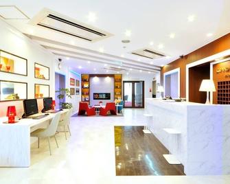 Grand Park Hotel Panex Chiba - צ'יבה - דלפק קבלה