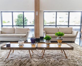 Vivence Suites Hotel Palmas - Palmas - Obývací pokoj