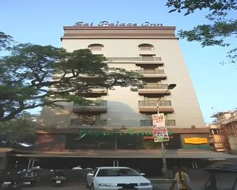 Hotel Sai Inn - מומבאי - בניין