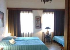 Villa Belmar Self-Catered Apartments - Erétria - Bedroom