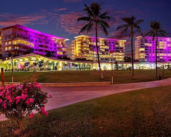 Hilton Noumea La Promenade Residences - Noumea - Building