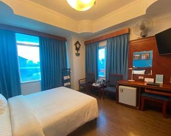 A25 Hotel - 221 Bach Mai - Hanoi - Bedroom